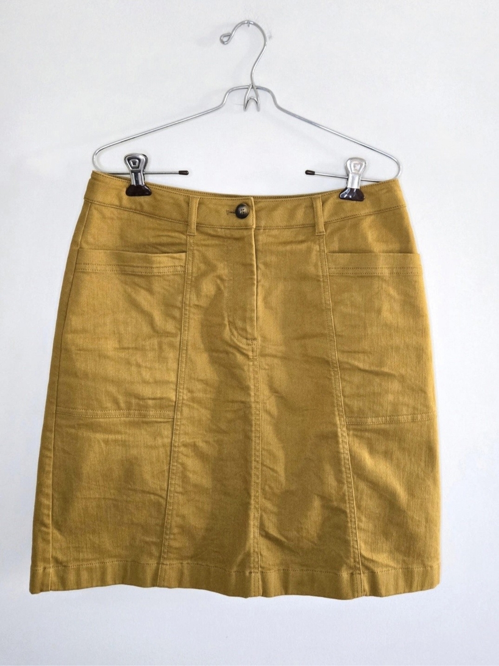 Boden mustard yellow a-line mini skirt, front patch pockets,
